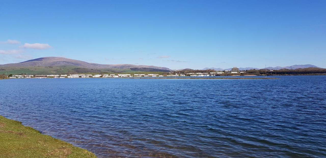 Port Haverigg Marina Village Millom Exterior foto